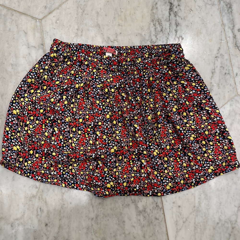 Fun floral drawstring shorts. Jcrew. Like new